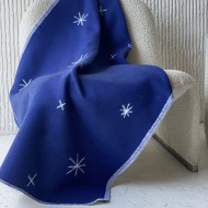 Одеяло байковое детское Снежинки синее (140 x 100 см)