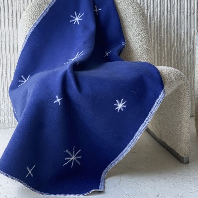 Купить Одеяло байковое детское Снежинки синее (140 x 100 см) 