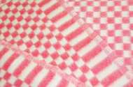 Одеяло байковое взрослое Клетка простая красное (205 x 140 см)